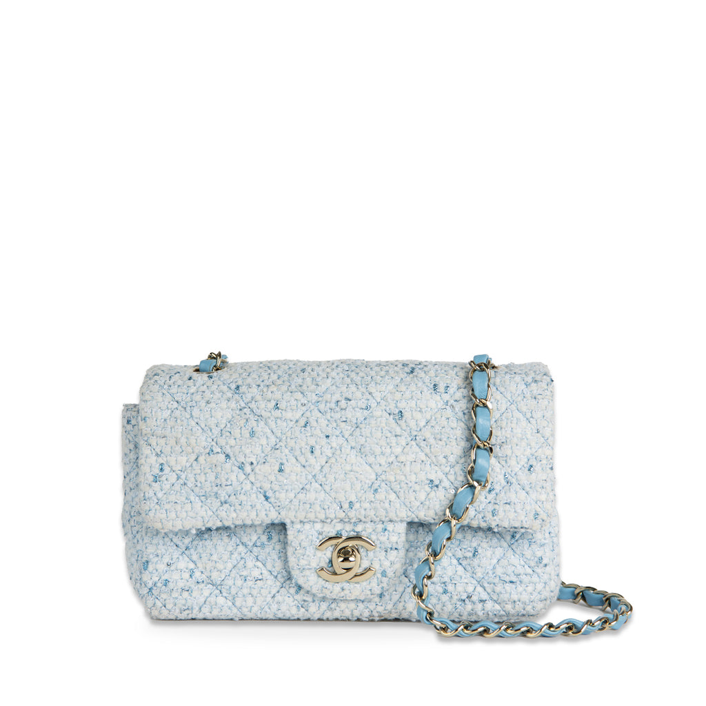 Chanel Classic Mini · Tweed