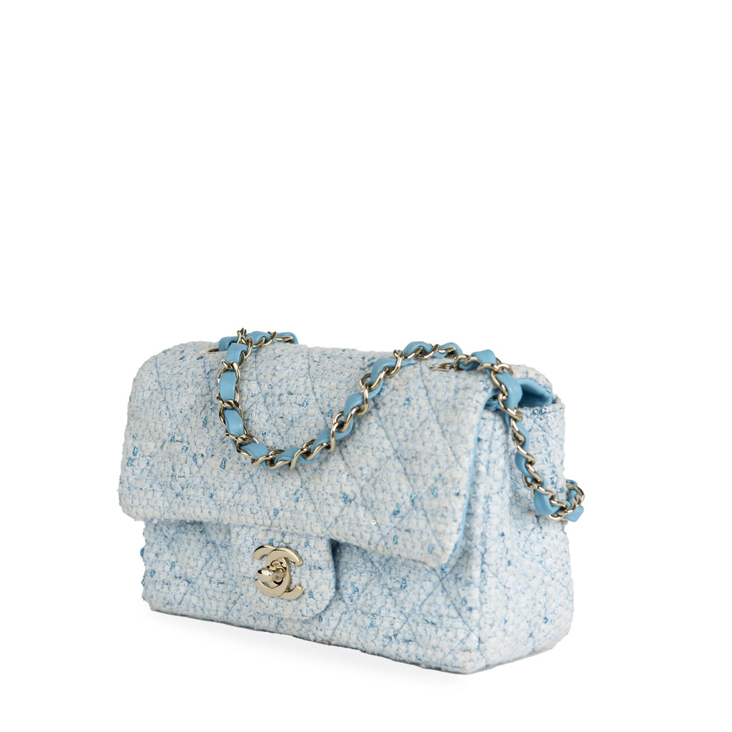 Chanel Classic Mini · Tweed