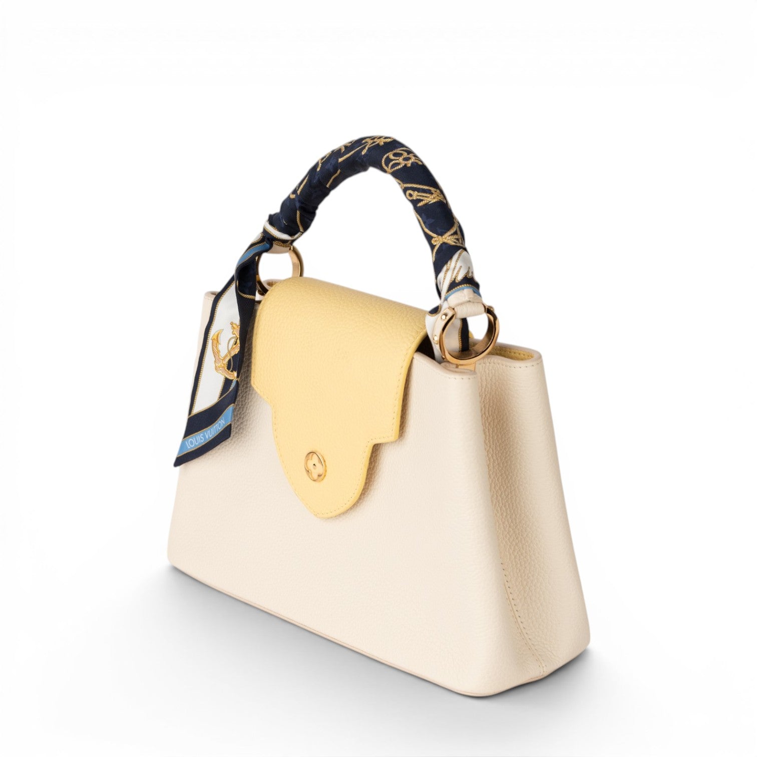 Louis Vuitton Capucines MM