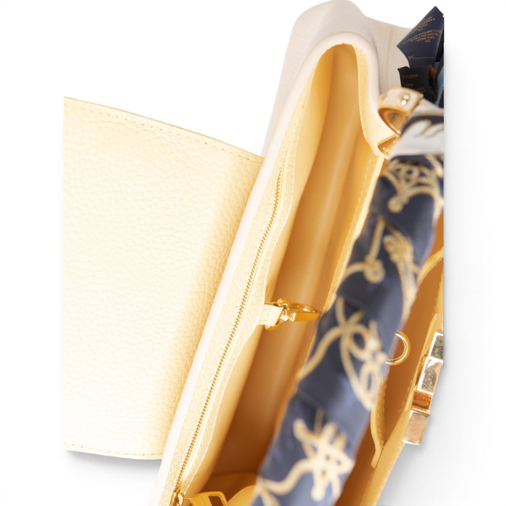 Louis Vuitton Capucines MM