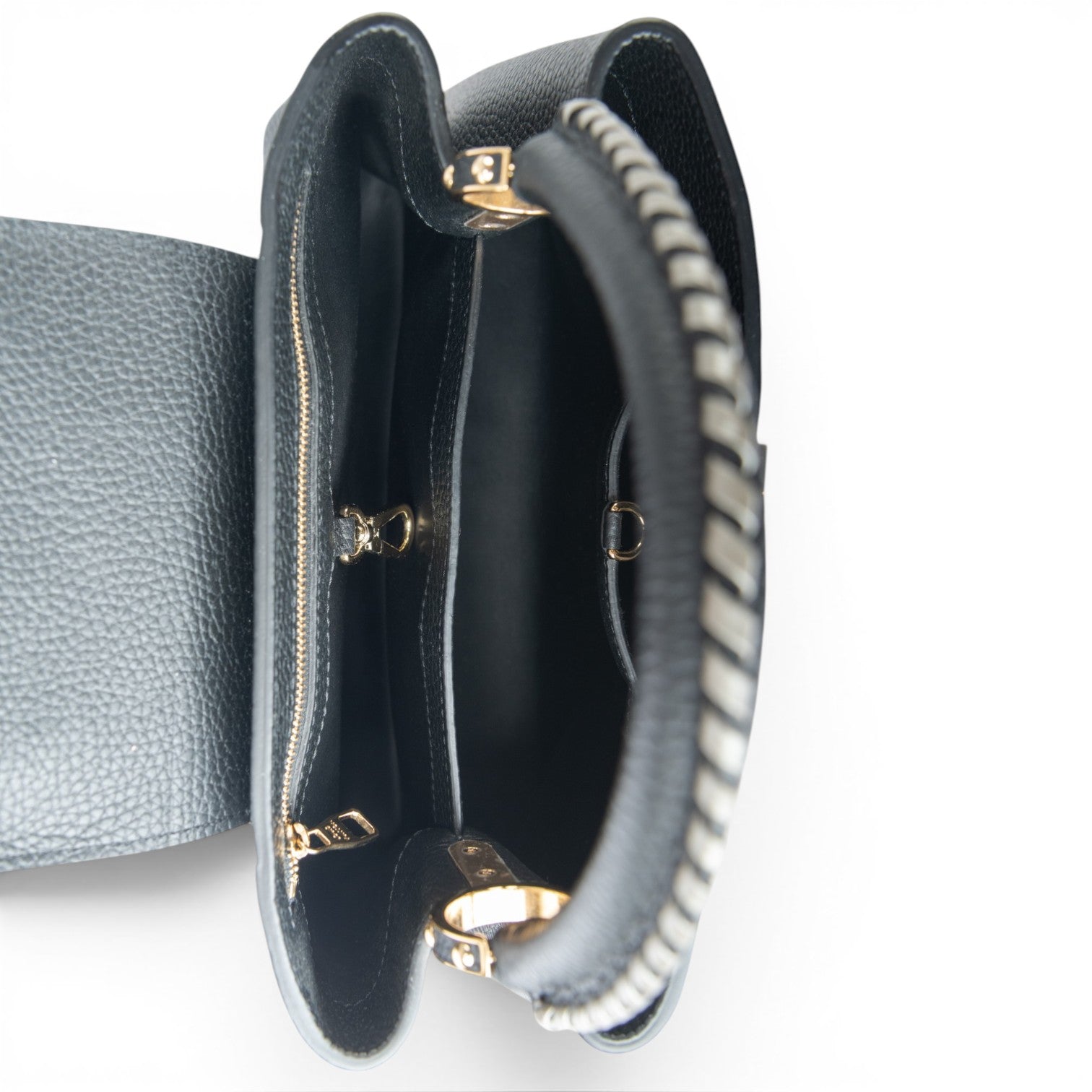 Louis Vuitton Capucines MM