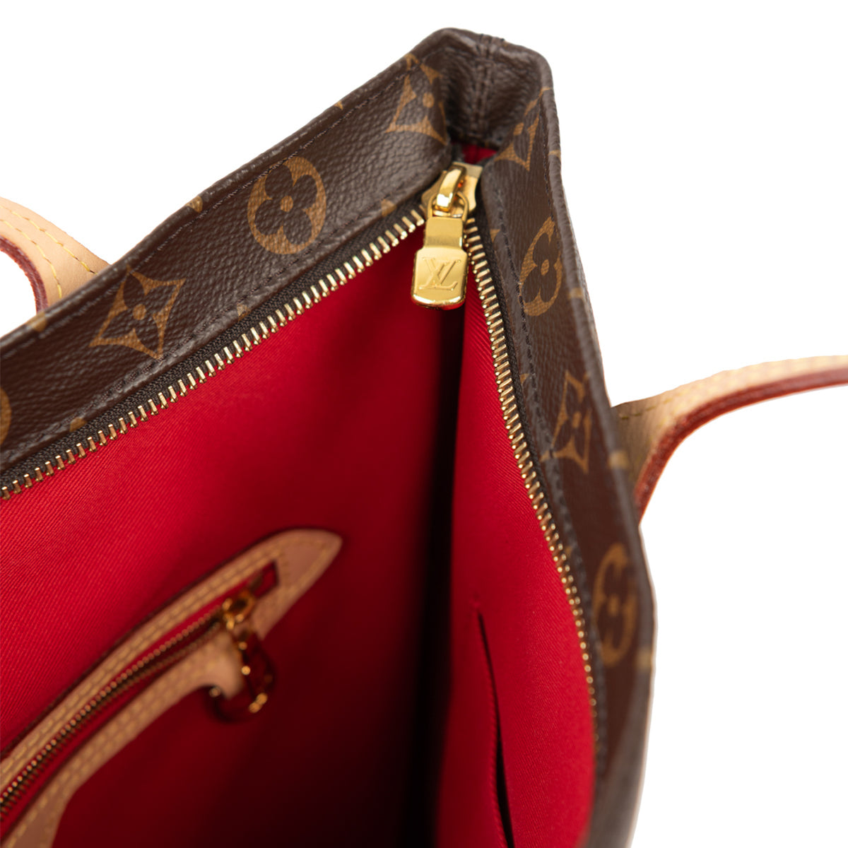 Louis Vuitton Computer Bag — bottom view